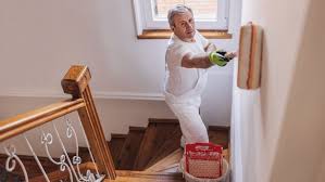 What are the criteria to pick the fine painter for your house